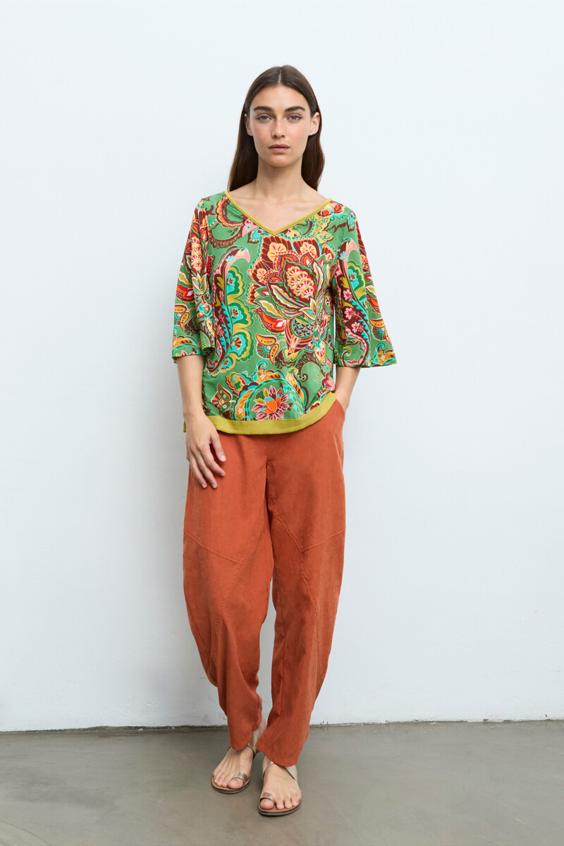 Cap Juluca A New Story Aldo Martins - Shirt Flowers Green | Shirt aux Couleurs Vives d'Aldo Martins