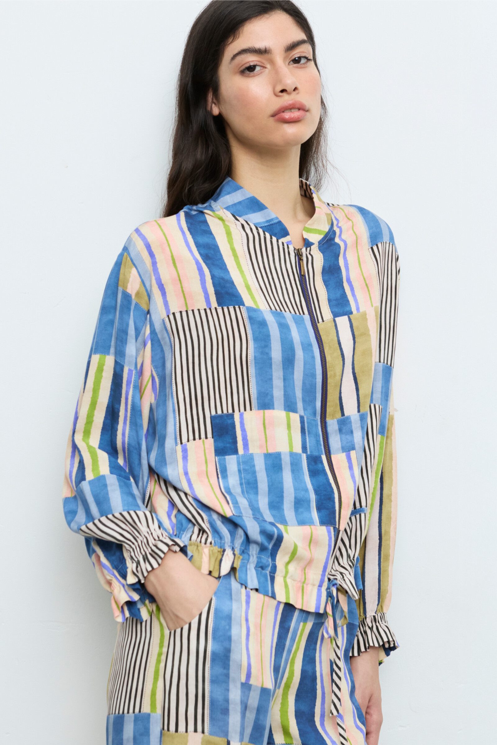 Aldo Martins  Cap Juluca A New Story Aldo Martins - Jacket Patchwork Blue | Veste Élégante et Tendance d'Aldo Martins