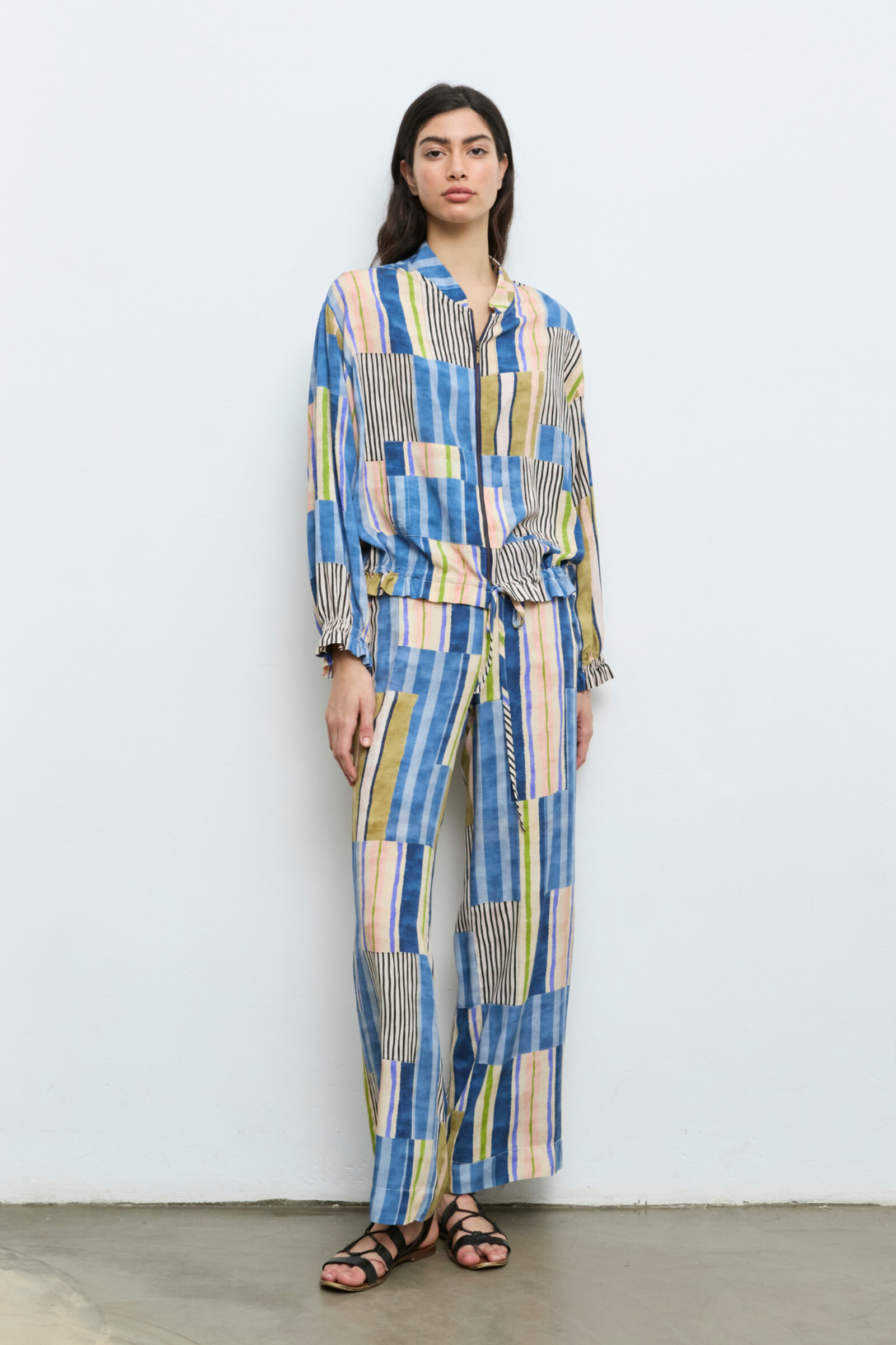 Aldo Martins  Cap Juluca A New Story Aldo Martins - Jacket Patchwork Blue | Veste Élégante et Tendance d'Aldo Martins