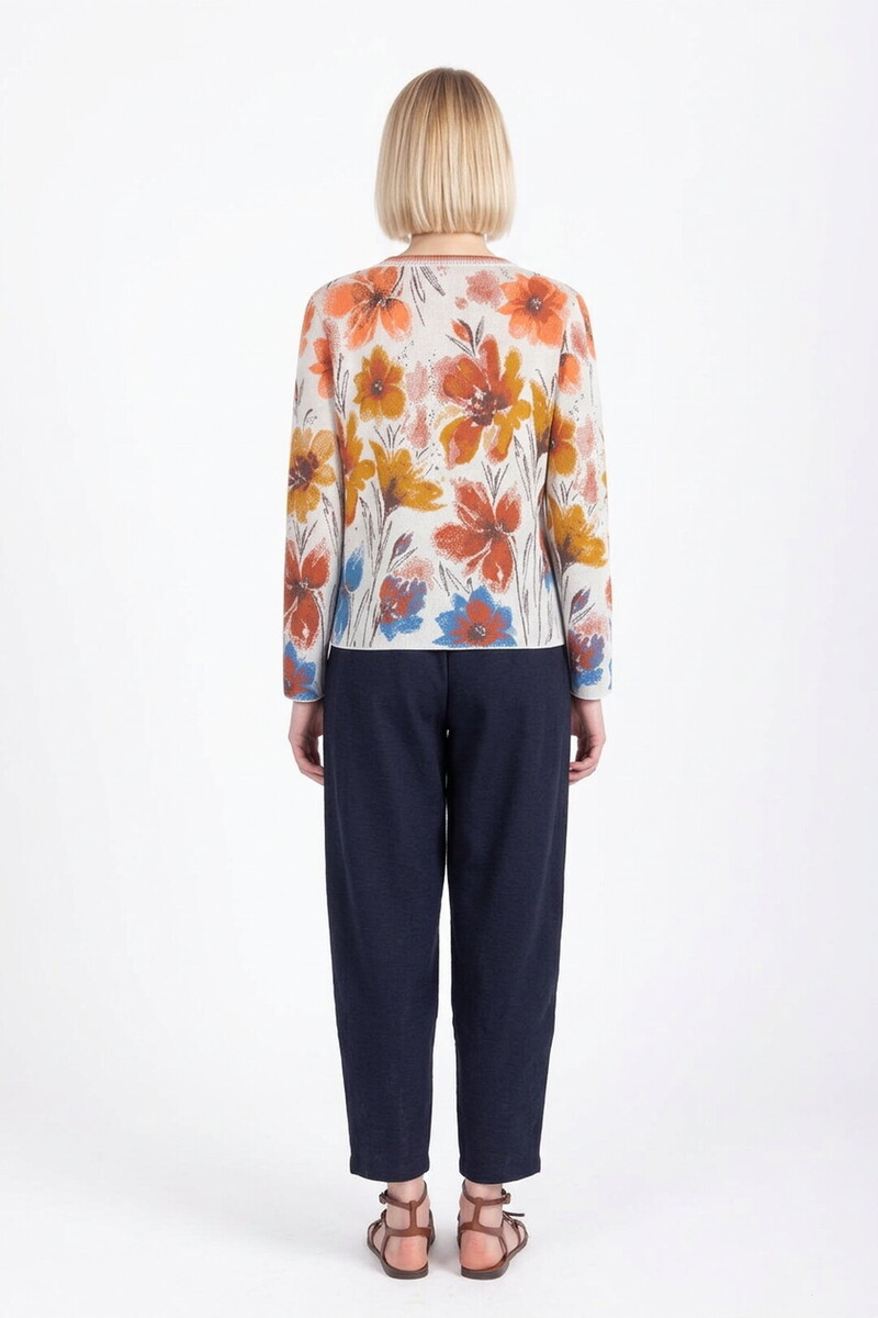 IVKO - Jacquard Cardigan Floral Pattern White Coffee | Artistiek Beige Vest met Kleurrijke Bloemen