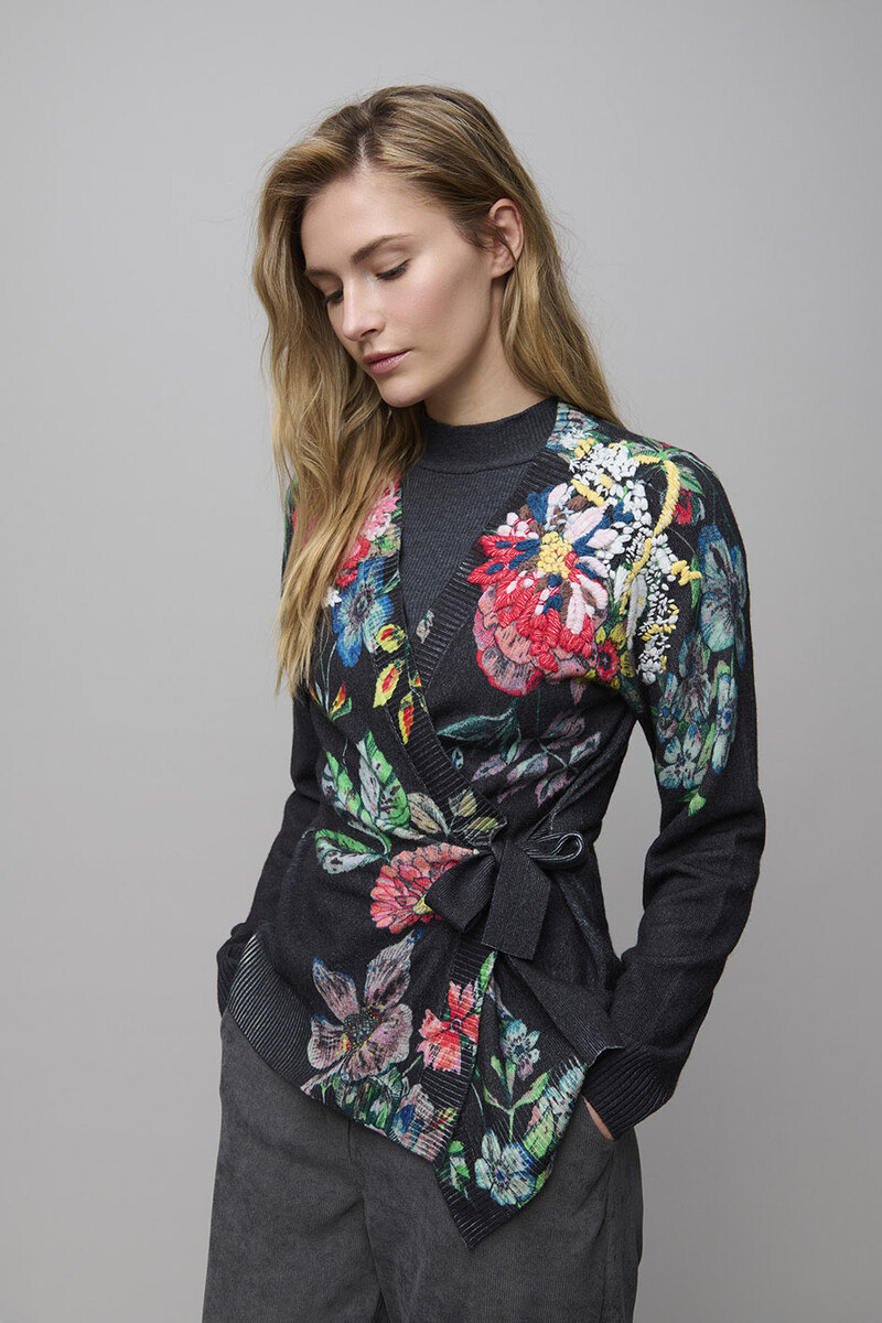 Aldo Martins - Embroidered Cardigan Black | Geraffineerd Fijngebreid Vest van Merinowol en Kasjmier