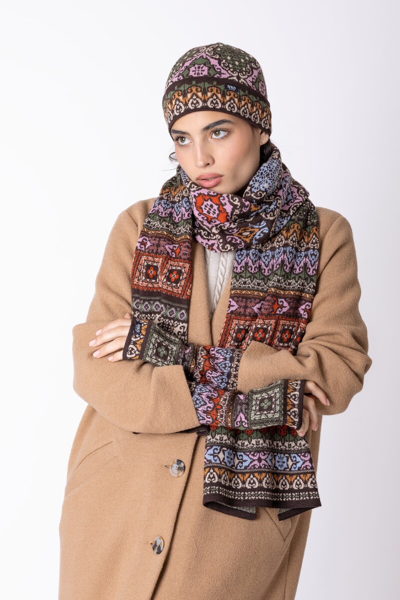 IVKO - Knit Scarf Azulejo Chocolate | Écharpe Iconique 100 % Laine avec Motifs Portugais