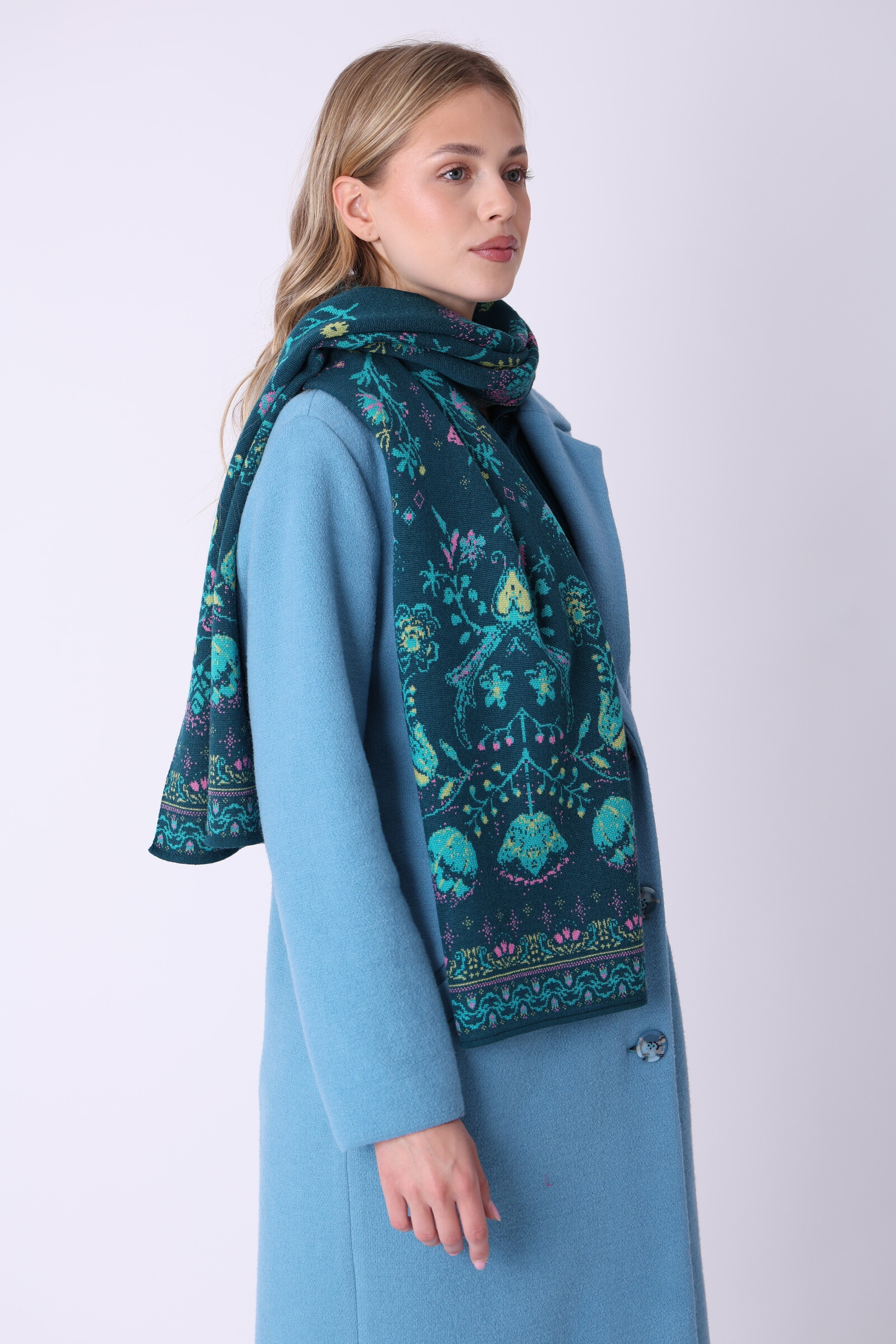 IVKO  Woman IVKO - Knit Scarf Fika Floral Petrol | Comfortabele Sjaal van 100% Wol met Scandinavische Patronen