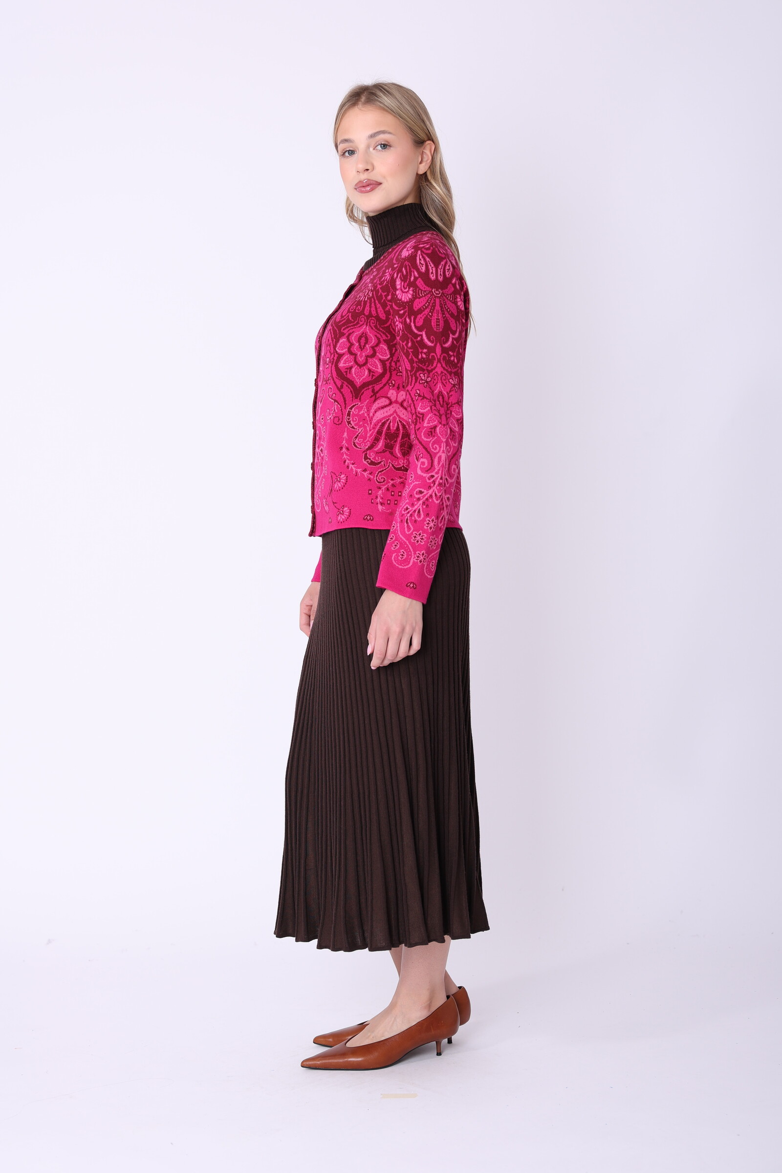 IVKO  Woman IVKO - Cardigan Petal Script Magenta | Exklusive Strickjacke  aus 100 % Baumwolle, Winter-Must-Have