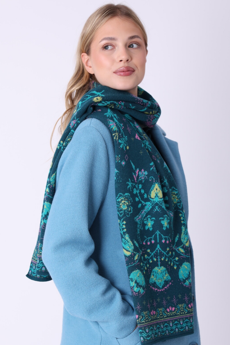 IVKO - Knit Scarf Fika Floral Petrol | Comfortabele Sjaal van 100% Wol met Scandinavische Patronen