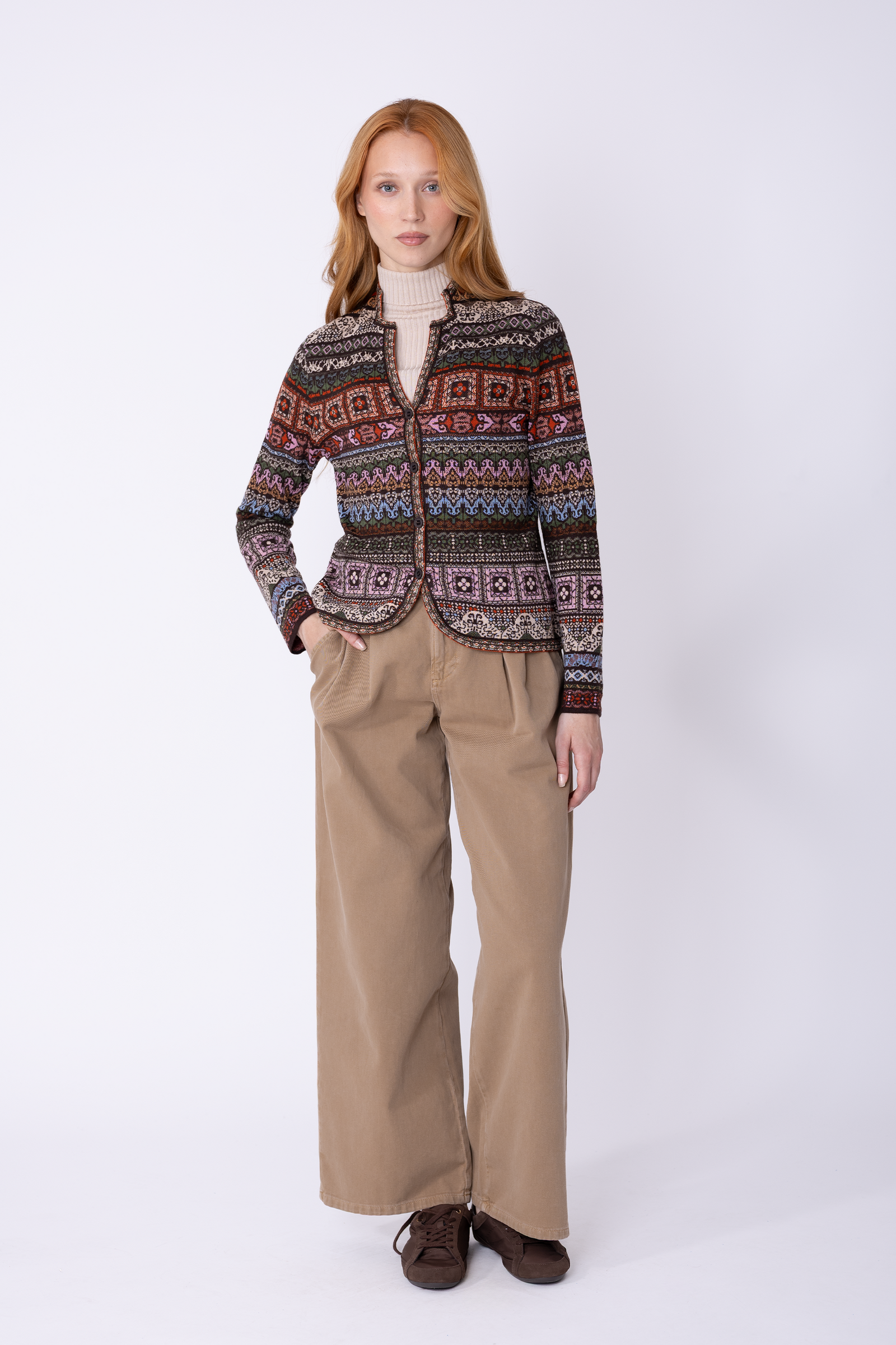 IVKO  Woman IVKO - Knit Jacket Azulejo Chocolate | Oogverblindend Vest van 100% Wol met Portugese Motieven