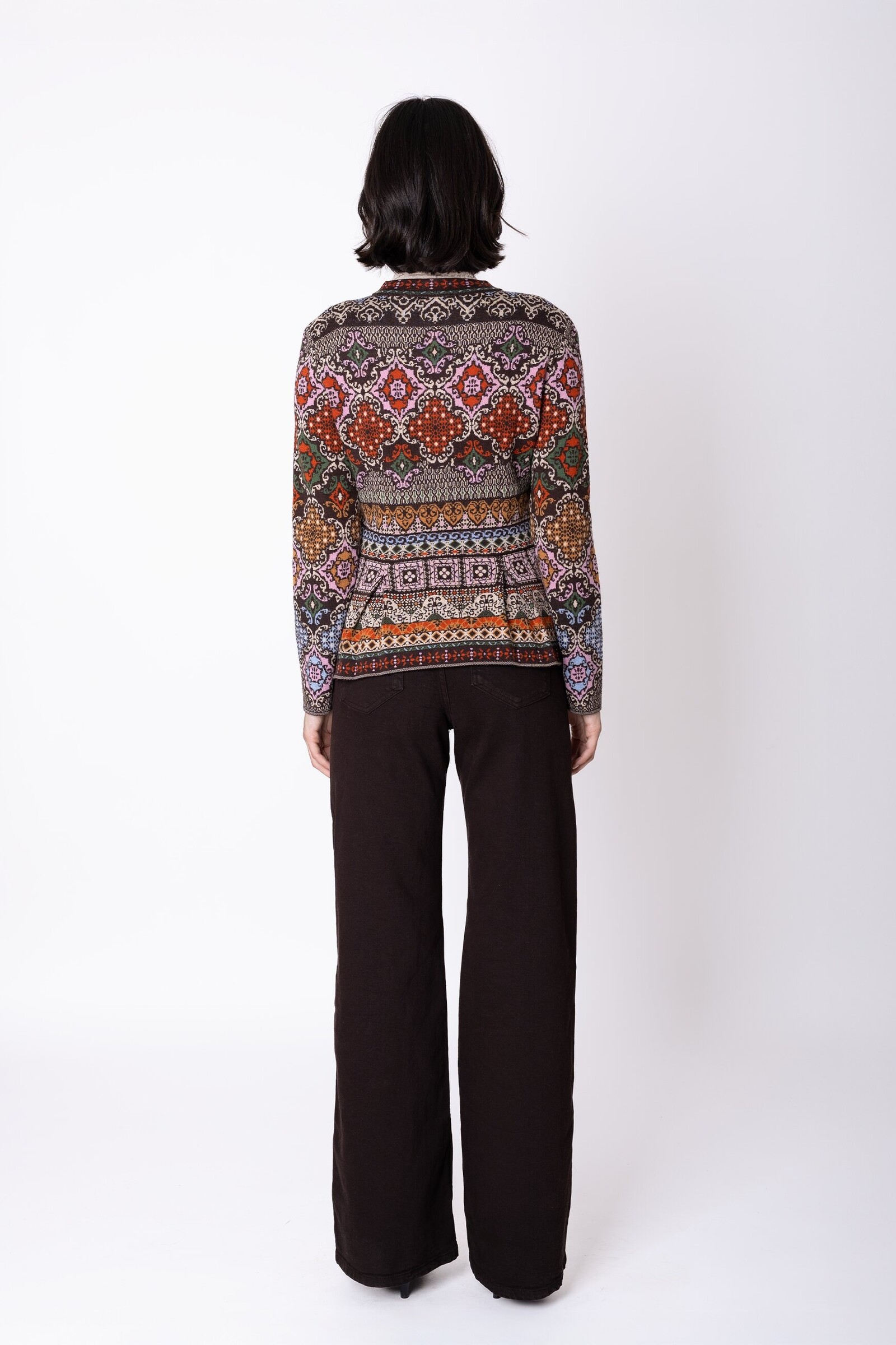 IVKO  Woman IVKO - Peplum Knit Jacket Azulejo Chocolate | Oogverblindend Vest van 100% Wol met Portugese Motieven