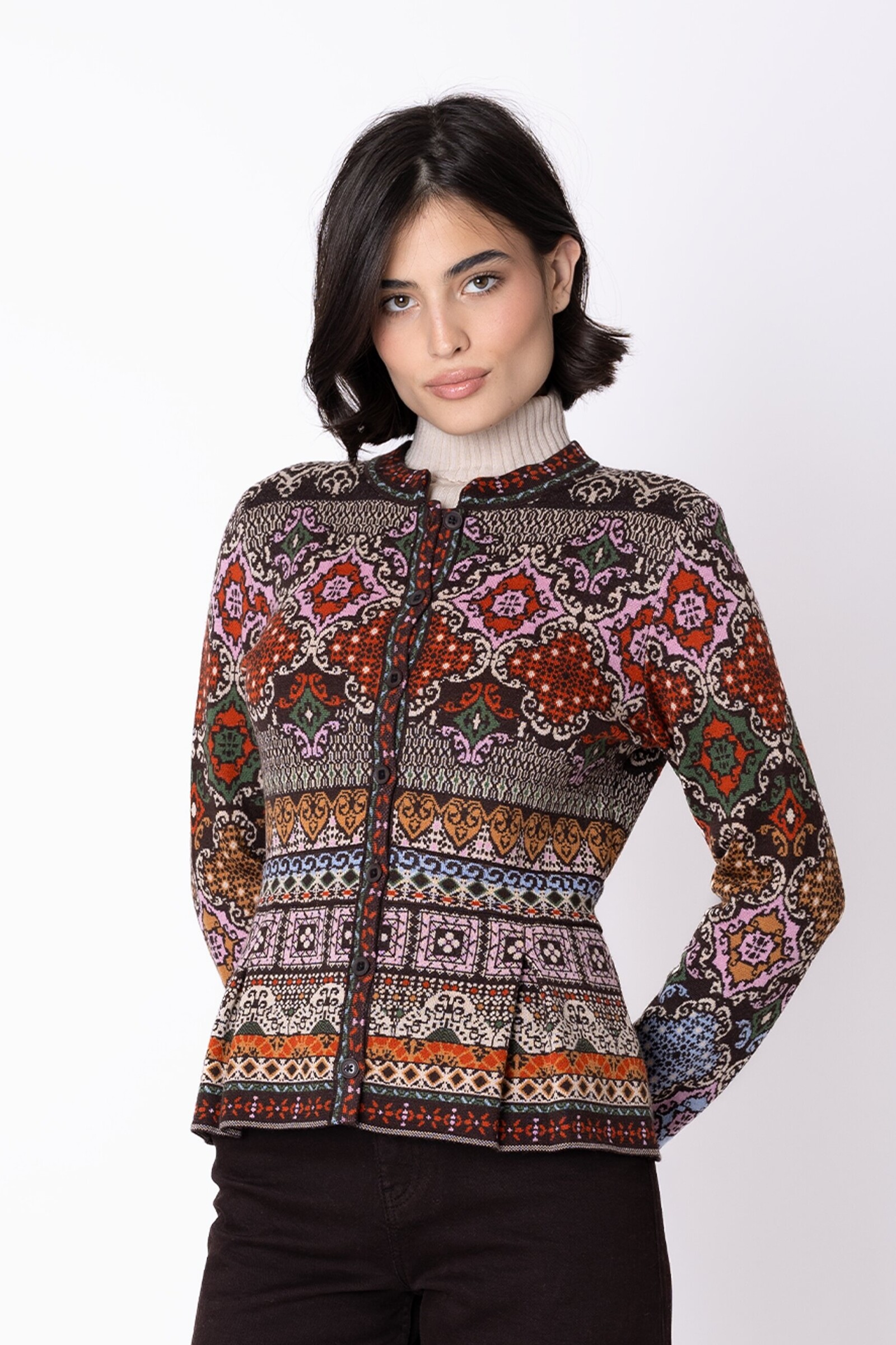 IVKO  Woman IVKO - Peplum Knit Jacket Azulejo Chocolate | Oogverblindend Vest van 100% Wol met Portugese Motieven
