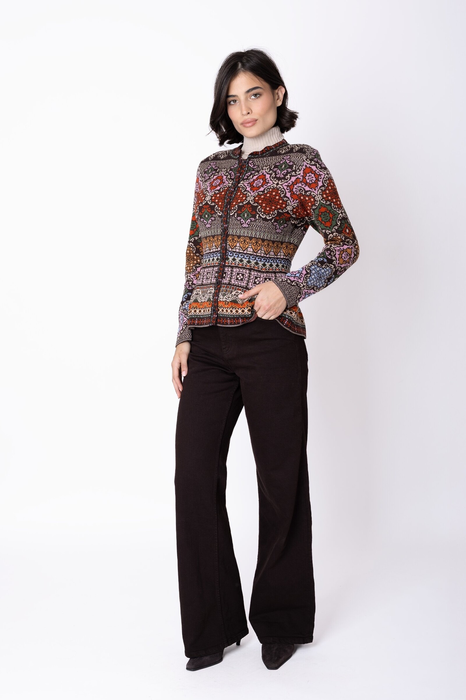 IVKO  Woman IVKO - Peplum Knit Jacket Azulejo Chocolate | Oogverblindend Vest van 100% Wol met Portugese Motieven