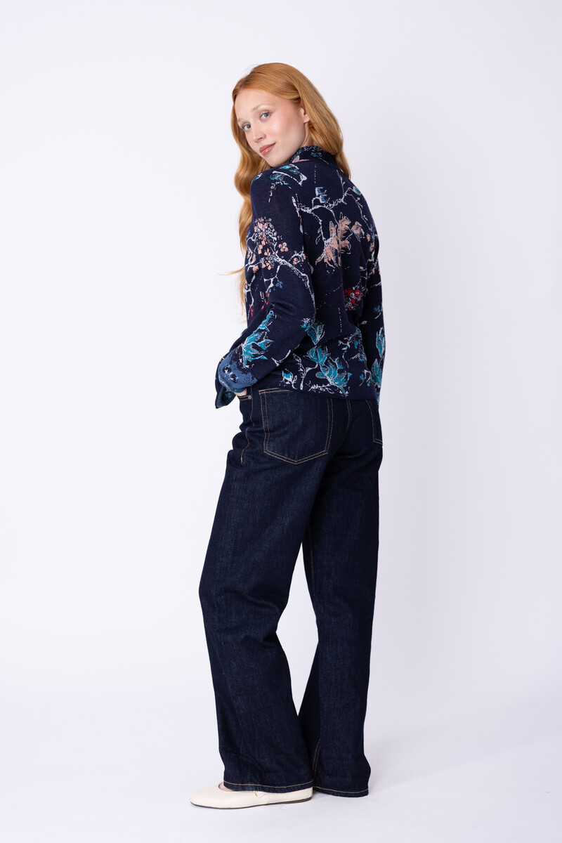 IVKO - Jacquard Jacket Cherry Blossom Pattern Marine | Duurzaam Vest van 100% Biologische Wol