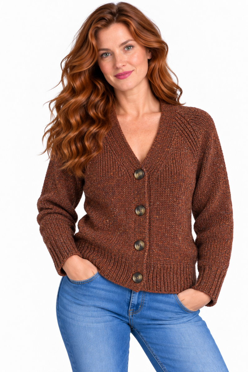 Fisherman Out of Ireland - Donegal Raglan Cable Cardigan Copper | Gilet Marron en 100 % Laine Mérinos