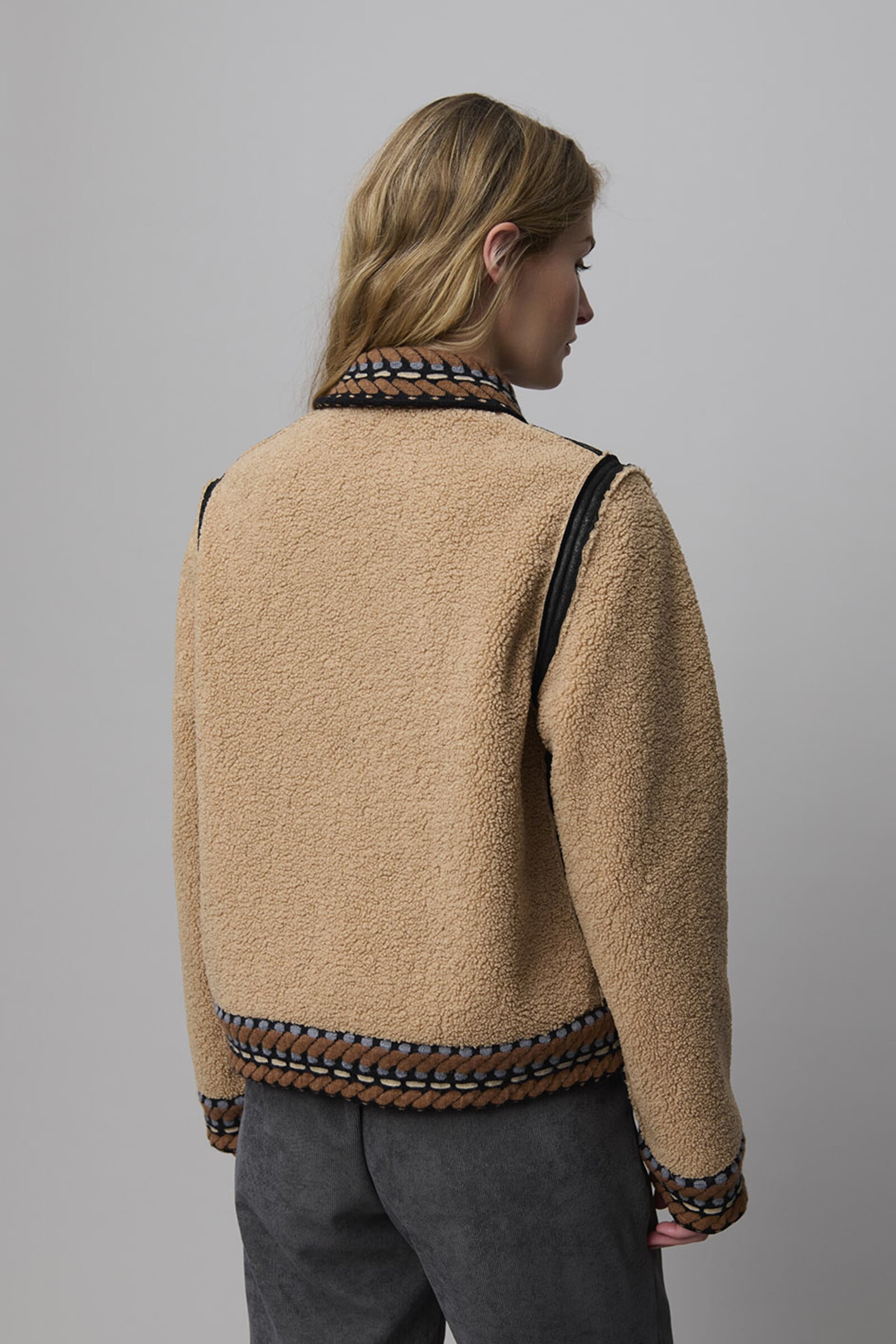 Aldo Martins  Aldo Martins - Reversible Jacket Brown | Stoer Jasje met Bruine en Zwarte Buitenkant