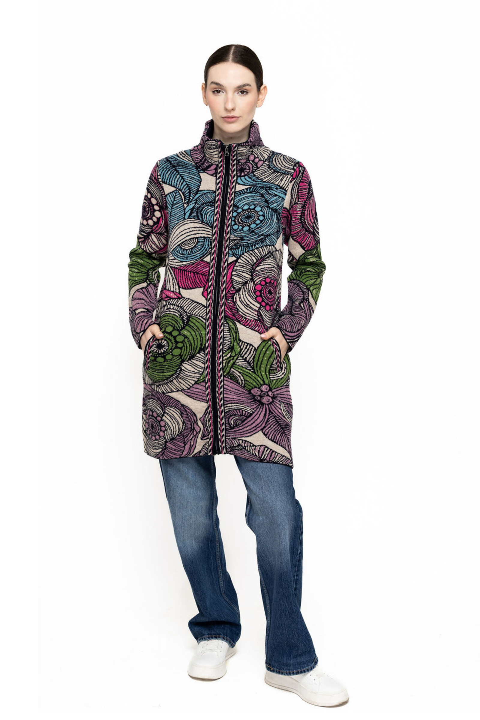 KOOI Knitwear KOOI Knitwear - Coat Majavel Multicolor | Kleurrijke Jas met Rits van 80% Lamswol en 20% Polyamide
