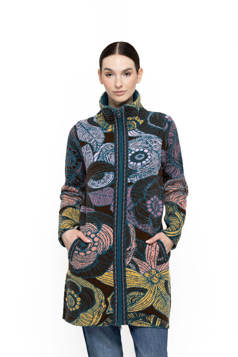 KOOI Knitwear - Coat Majavel Brown | Bruine Jas met Rits van 80% Lamswol en 20% Polyamide