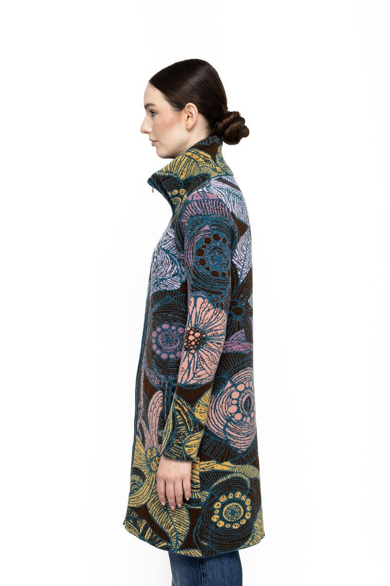 KOOI Knitwear - Coat Majavel Brown | Bruine Jas met Rits van 80% Lamswol en 20% Polyamide