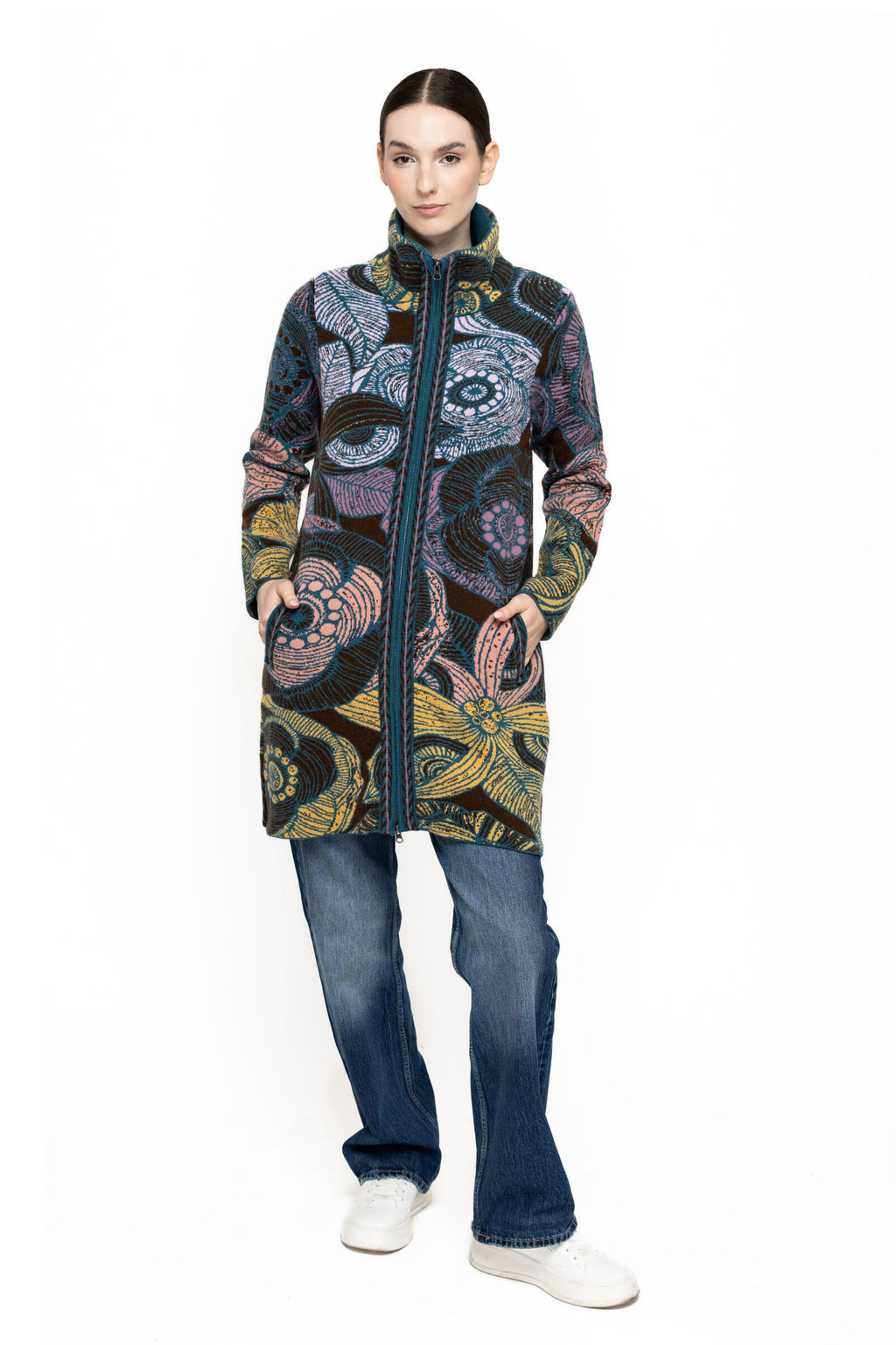 KOOI Knitwear KOOI Knitwear - Coat Majavel Brown | Bruine Jas met Rits van 80% Lamswol en 20% Polyamide