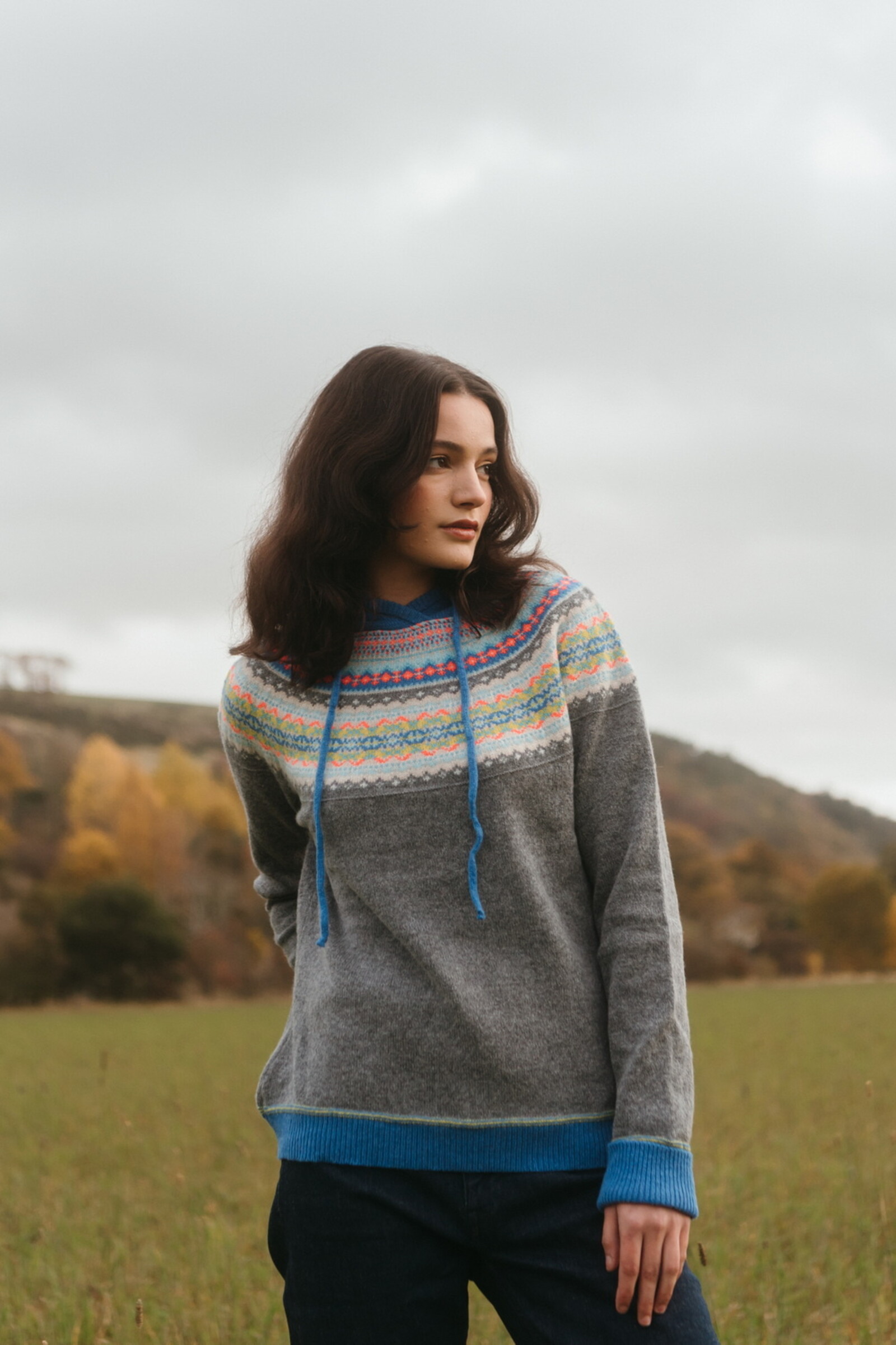 Eribé Eribé - Alpine Hoody Sweater Charm | Pull à Capuche Gris en 100 % Laine Mérinos