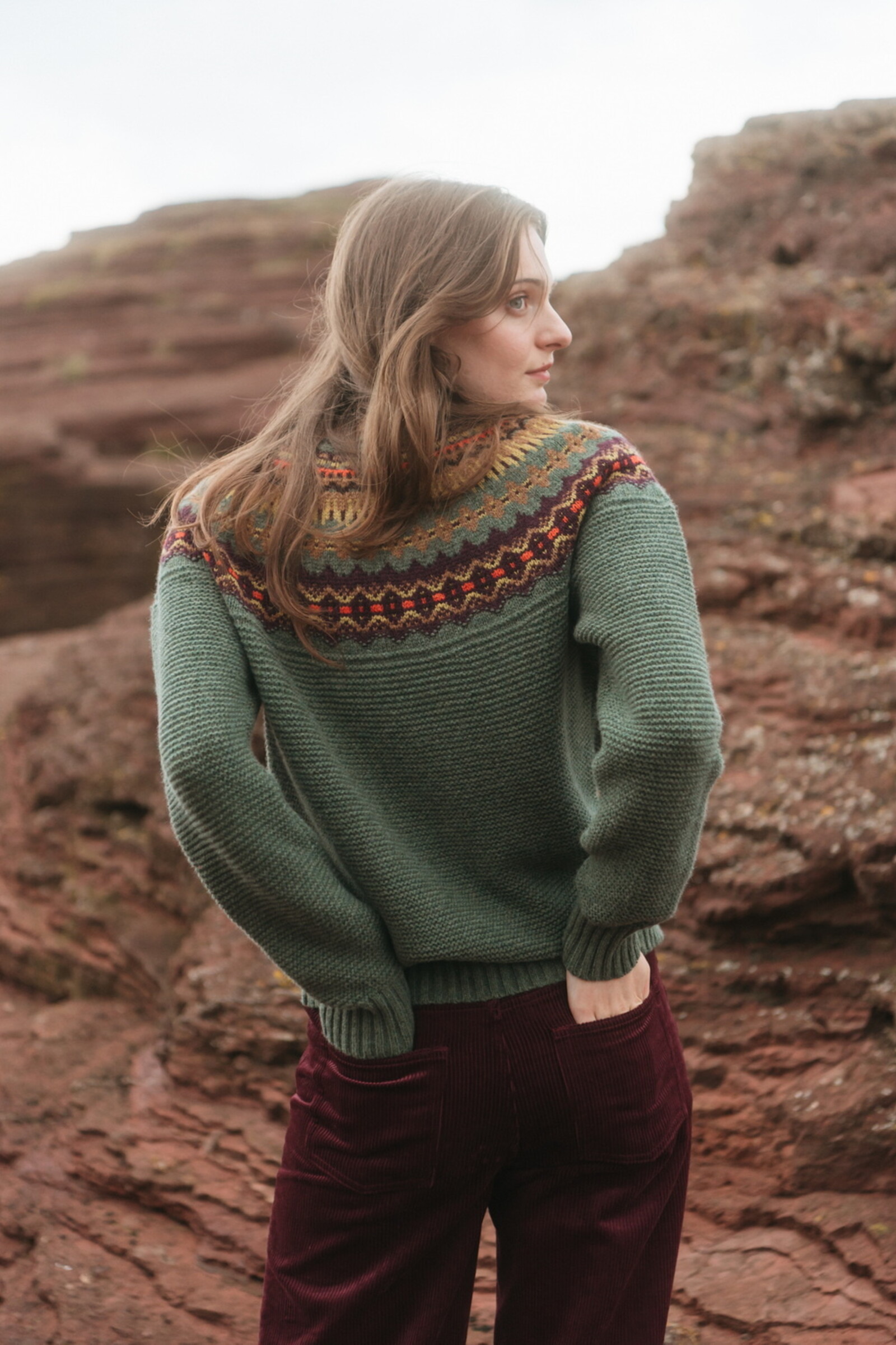 Eribé Eribé - Stoneybrek Sweater Highland | Grüner Pullover mit Fairisle-Muster aus 100 % Merinowolle