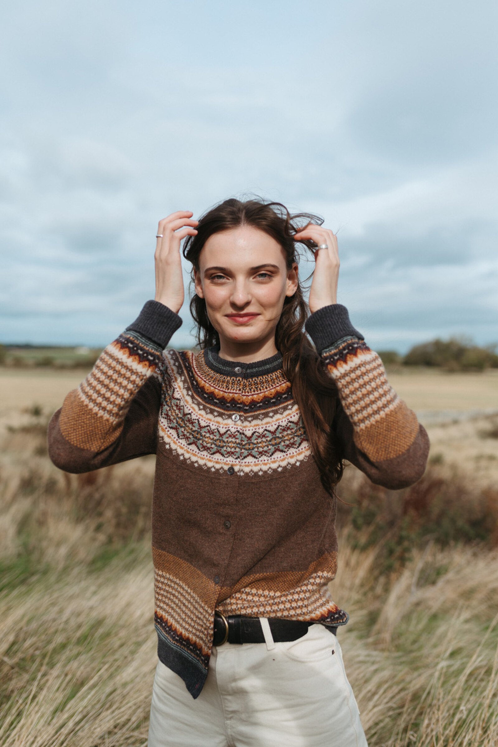 Eribé Eribé - Alpine Cardigan Hazel | Braune Strickjacke aus 96% Weicher Merinowolle und 4% Angorawolle