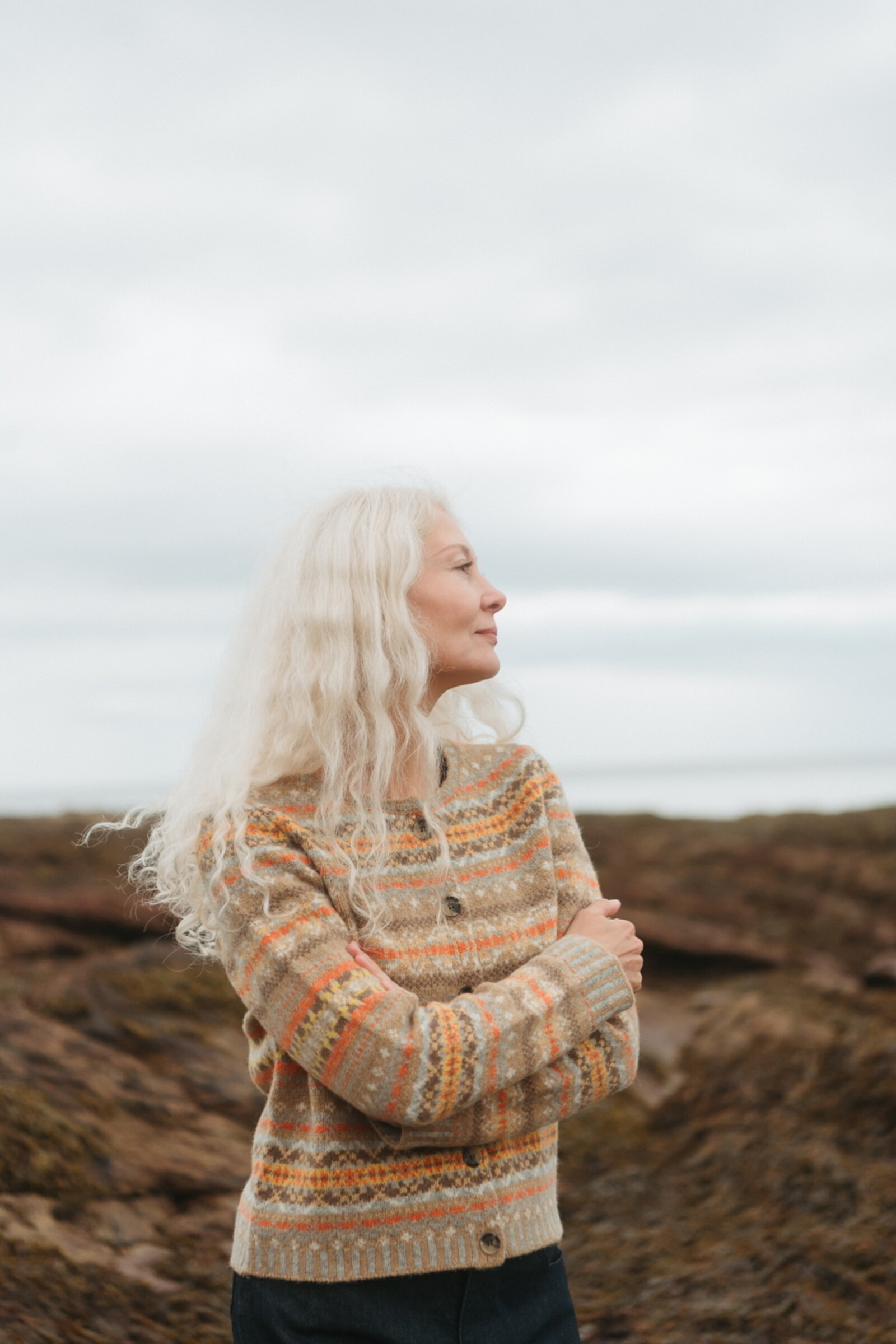 Eribé Eribé - Westray Cardigan Huntley | Beige Strickjacke aus 100 % Shetlandwolle