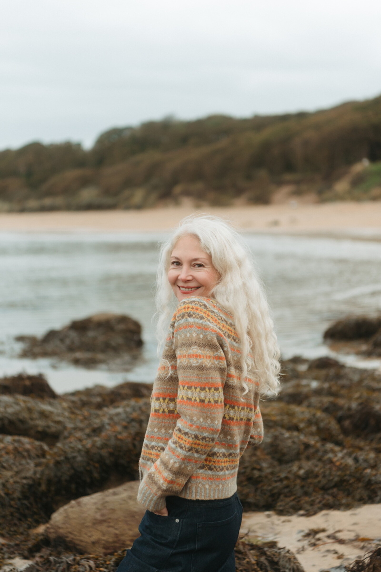 Eribé Eribé - Westray Cardigan Huntley | Beige Strickjacke aus 100 % Shetlandwolle