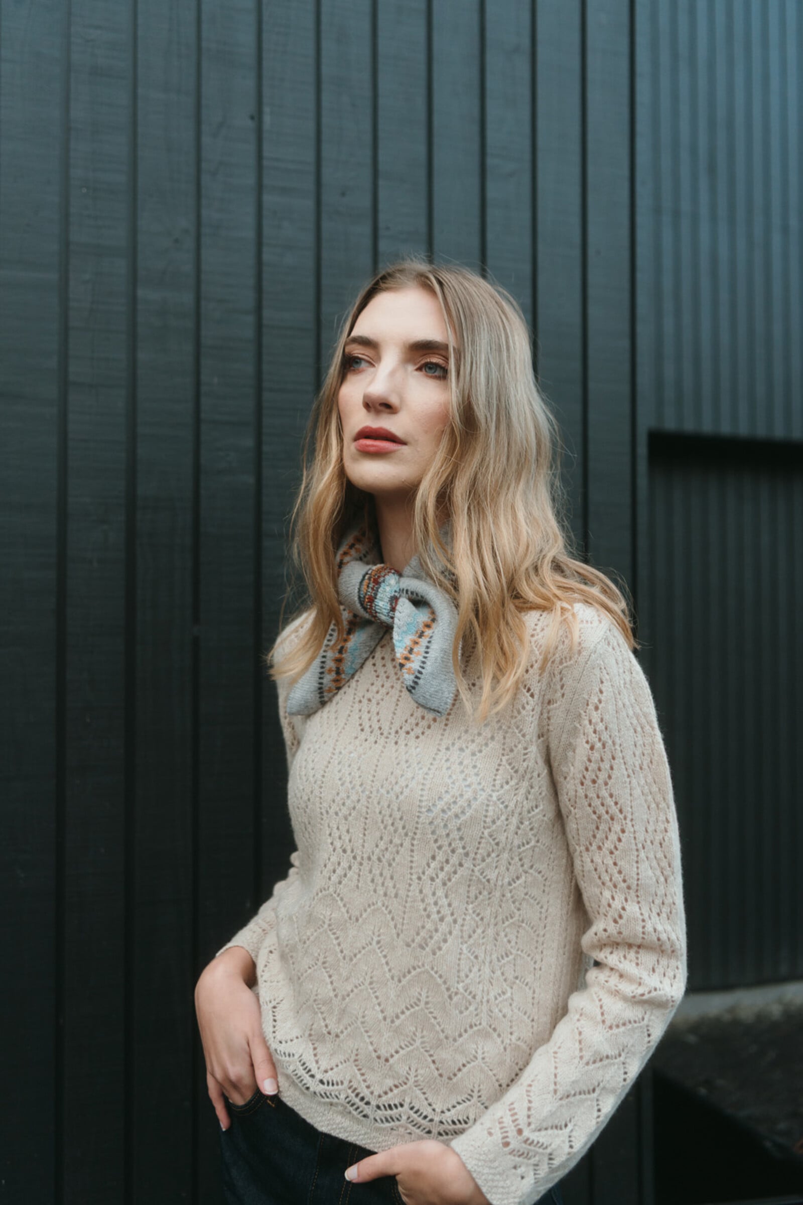 Eribé Eribé - Fairisle Neckerchief Hazel-Grace | Écharpe Fair Isle en 100 % Laine d'Agneau Mérinos