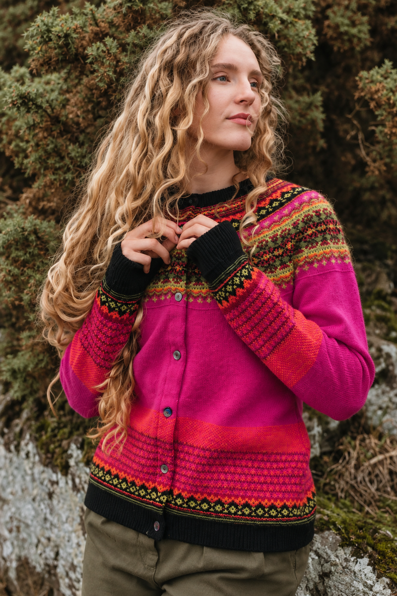 Eribé - Alpine Cardigan Salsa | Gilet Rose à 96% de Laine Mérinos Douce et à 4% de Laine Angora