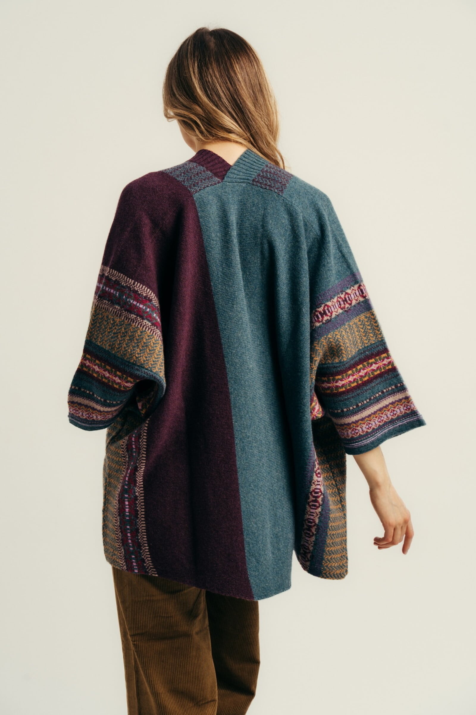 Eribé Eribé - Montrose Blanket Coat Hunter | Veelzijdig Vest van 100% Merino Lamswol