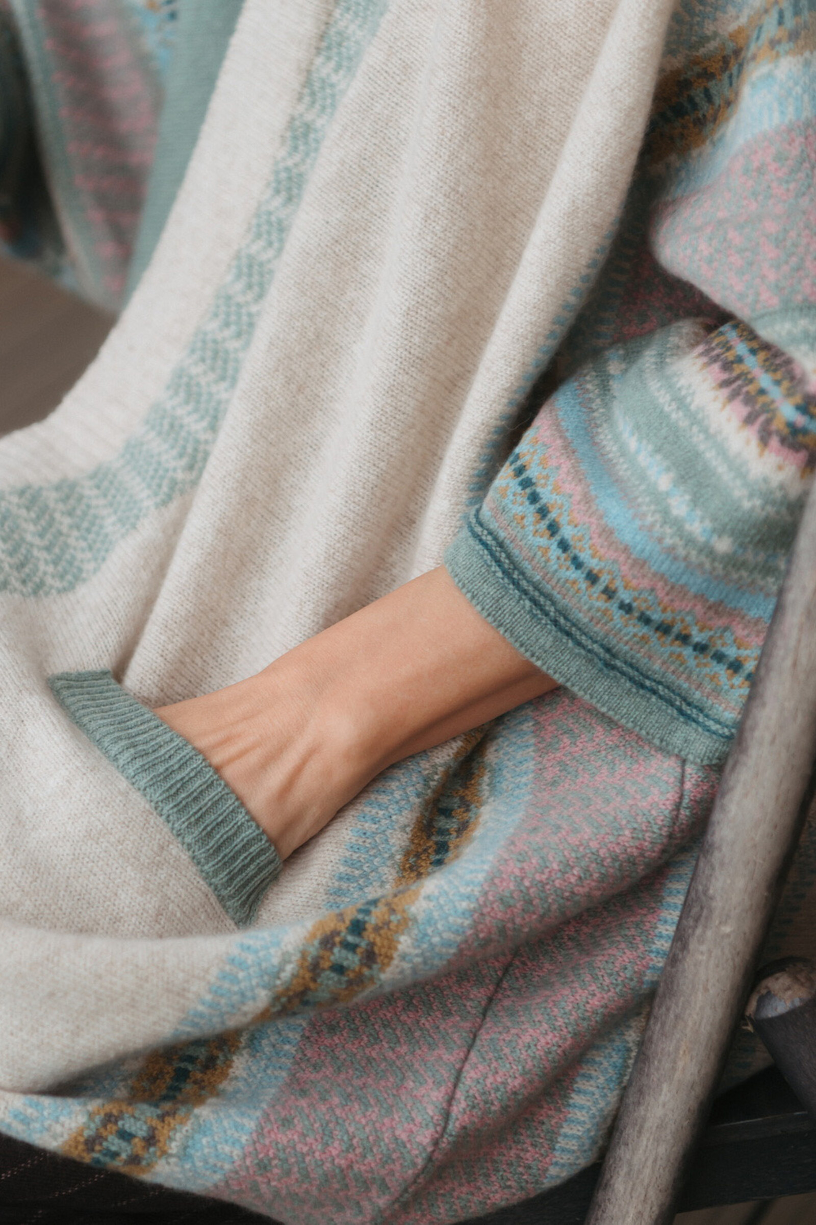 Eribé Eribé - Montrose Blanket Coat Sage | Vielseitige Strickjacke aus 100% Merino-Lammwolle