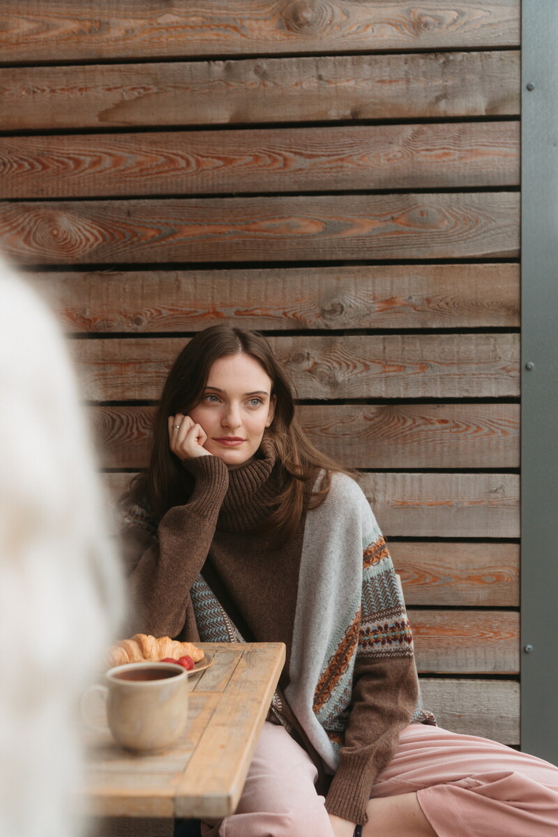Eribé - Montrose Cowl Sweater Mushroom | Schotse Trui van 100% Merino Lamswol