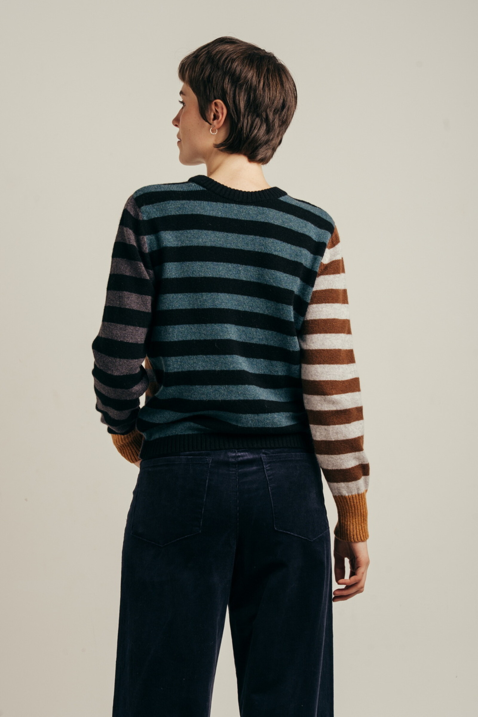 Eribé Eribé - Stobo Stripe Sweater Birlie | Gestreifter Wende-Pullover aus 100 % Merino-Lammwolle