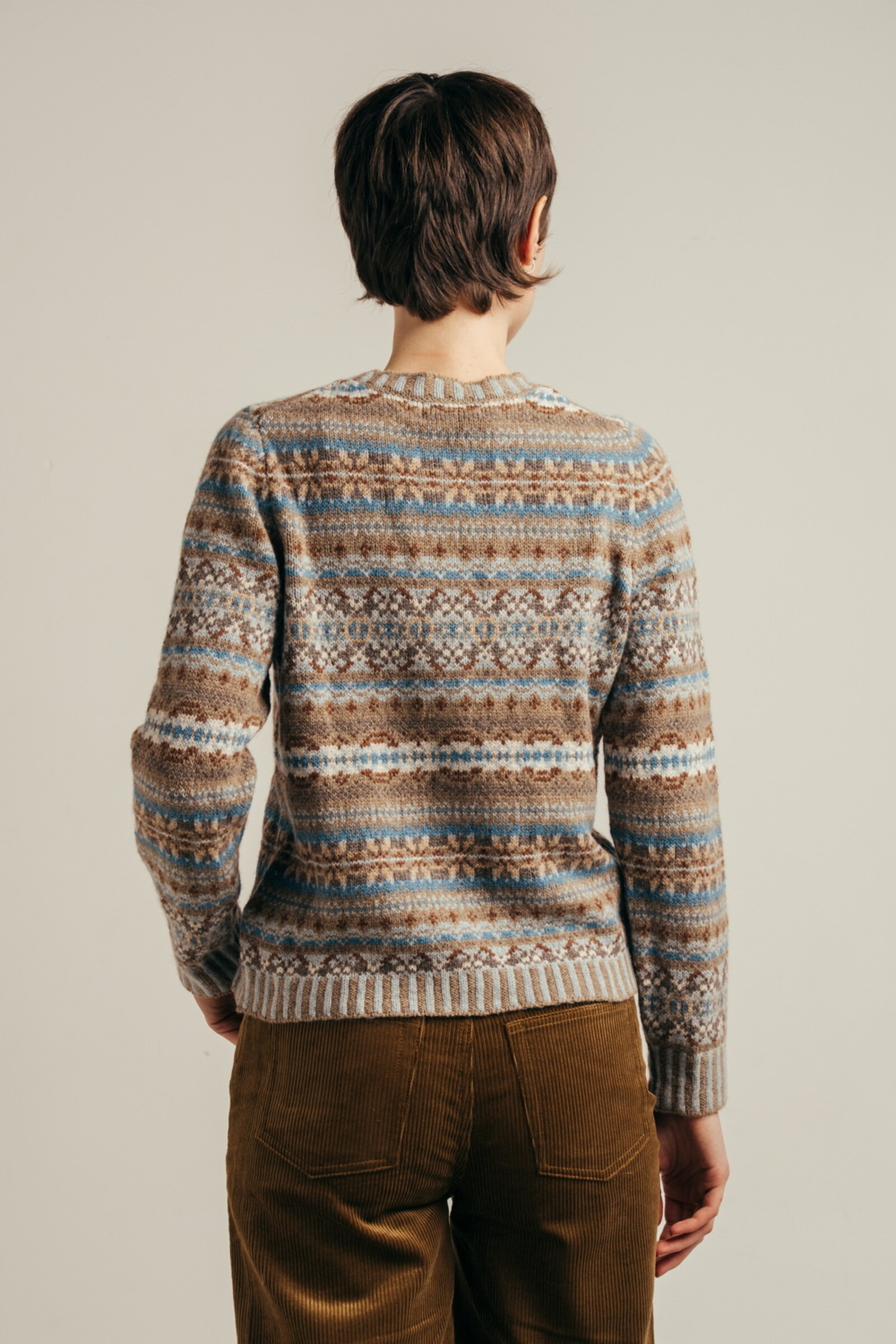 Eribé Eribé - Kinross Cardigan Latte | Vest van 100% Superfijne RWS Merino Lamswol – Voelt aan als Kasjmier