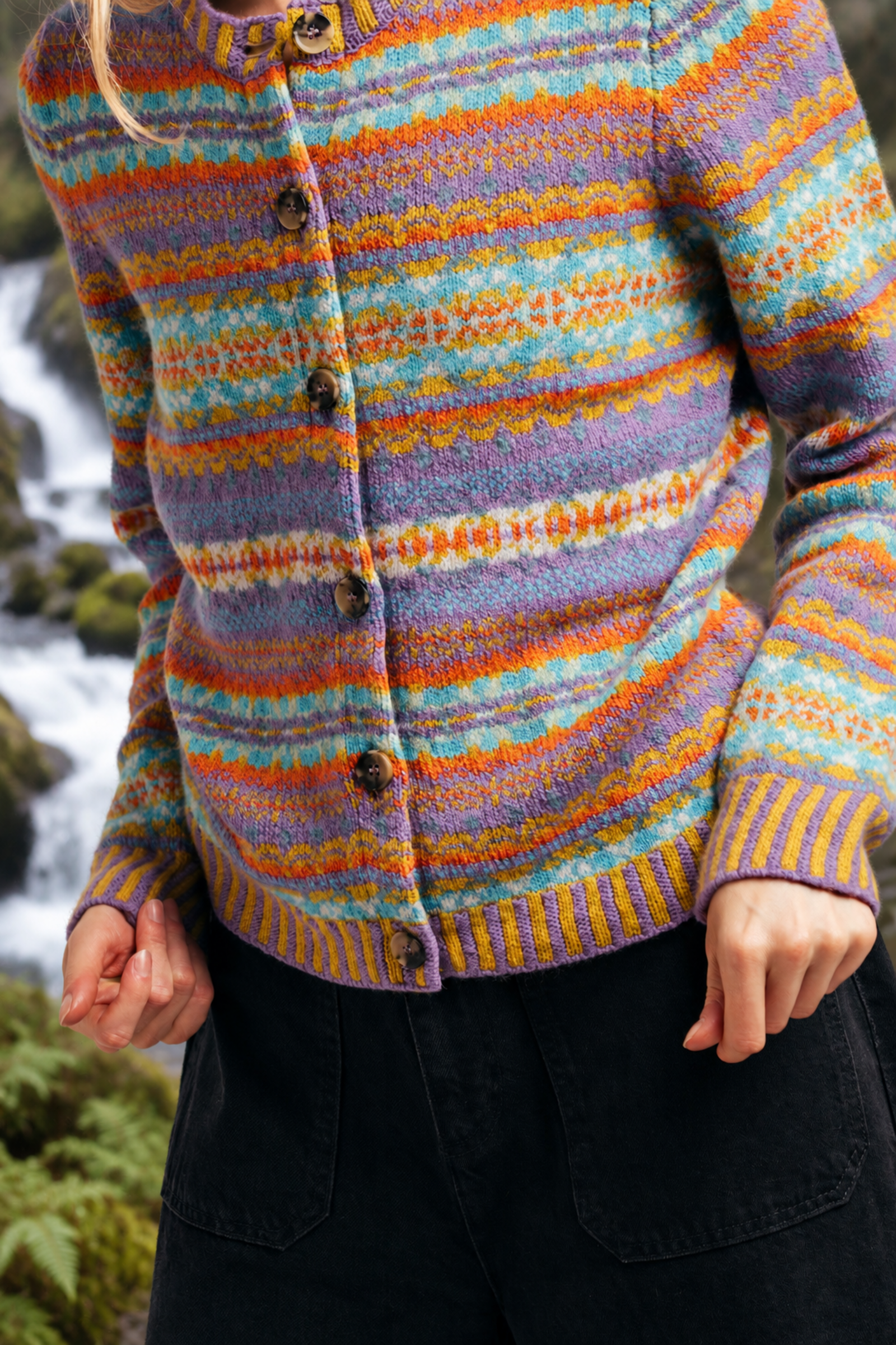 Eribé Eribé - Kinross Cardigan Sea Holly | Gilet en 100% Laine d'Agneau Mérinos Extra-Fine RWS – Doux comme du Cachemire