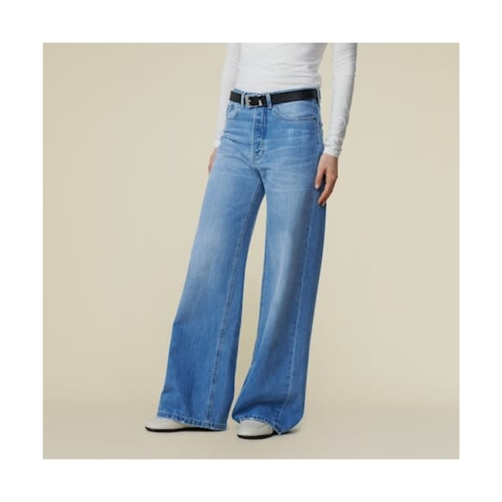 Lois Skater loose Stone