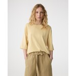 Knit-ted Merle  t-shirt Yellow
