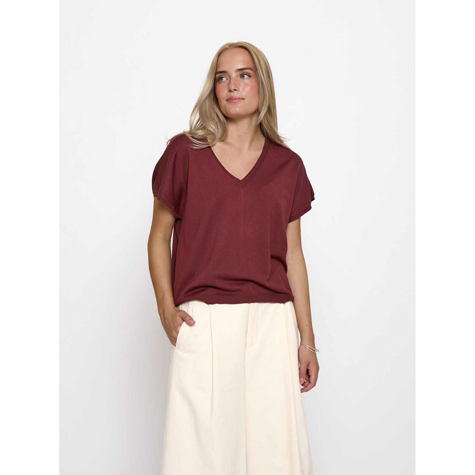 Minus Peyton batsleeve knit t-shirt Andorra red
