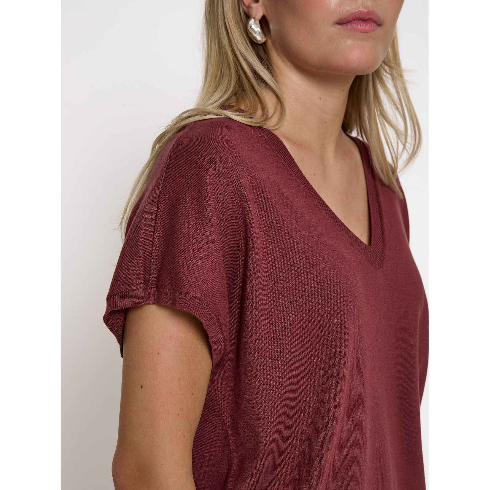 Minus Peyton batsleeve knit t-shirt Andorra red