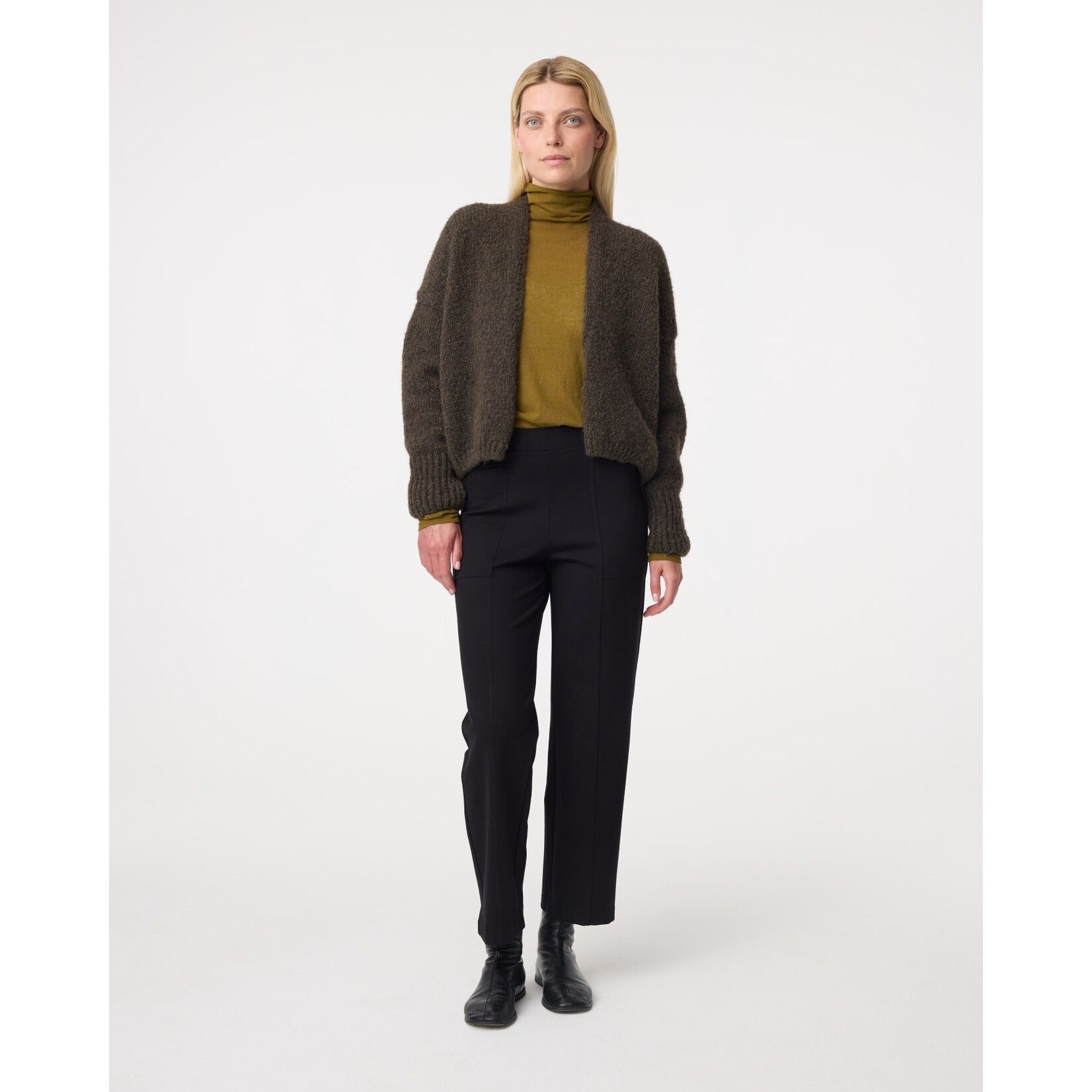 Knit-ted Becky vest Dark green