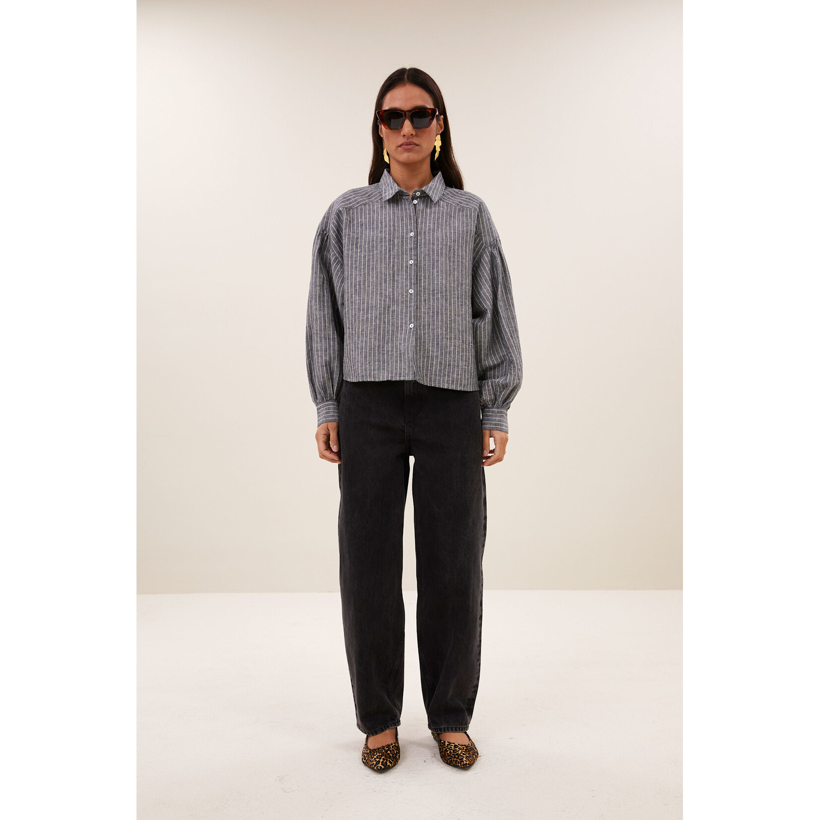 By-Bar Sarah short thin stripe blouse Ash grey