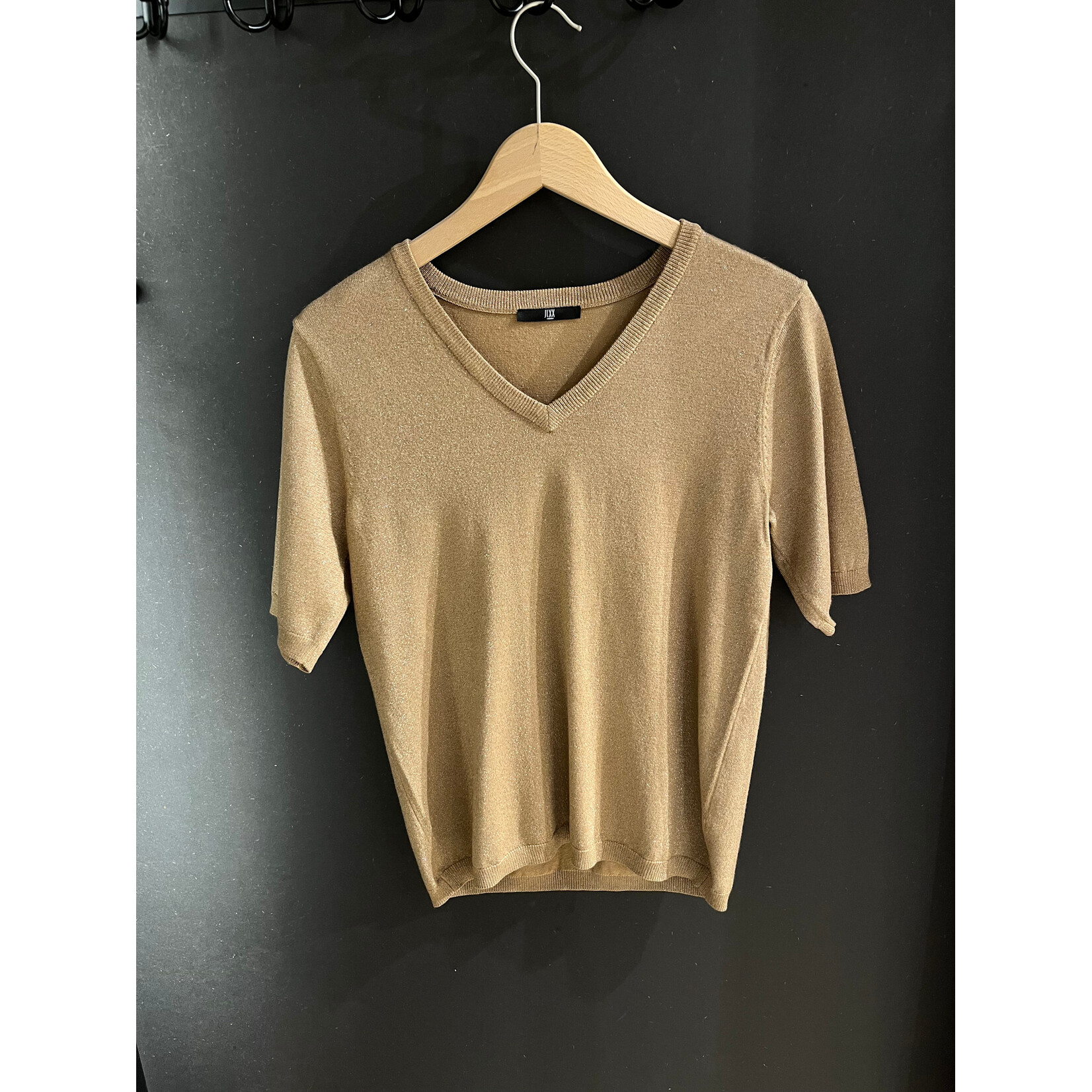 Guusje v-neck shirt lurex Camel