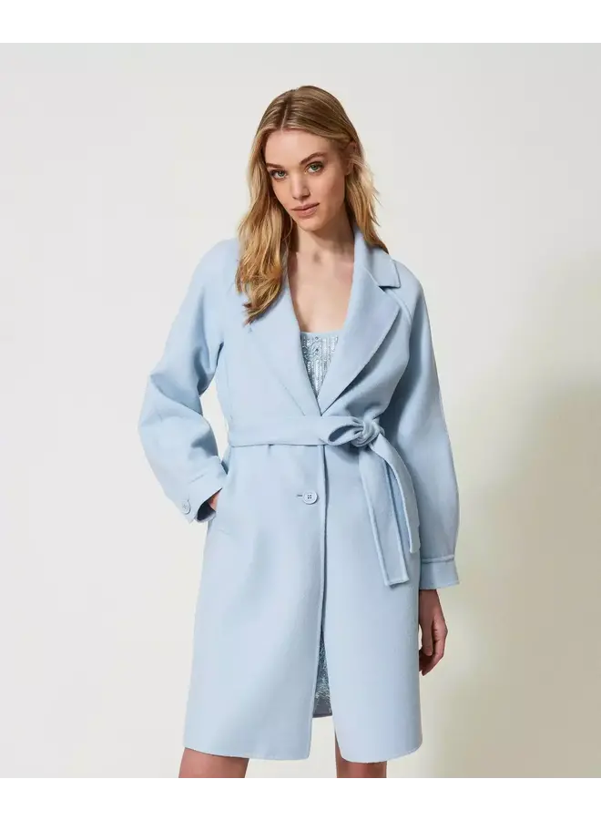 Coat blue tear