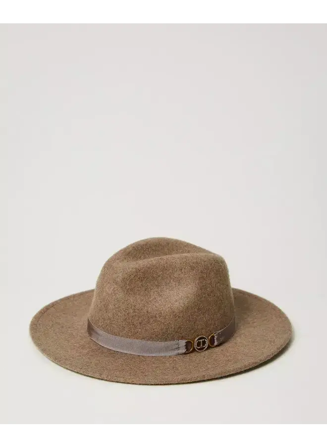 Wool hat warm beige