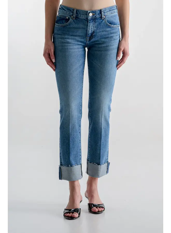 COLOGNE SLIM STRAIGHT BEATRIXLAAN