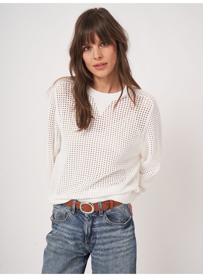 Sweater white