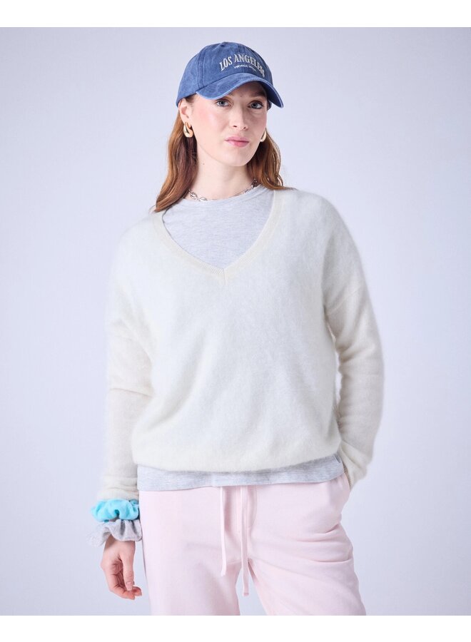 Oversized brushed cashmere sweater SOELI cream