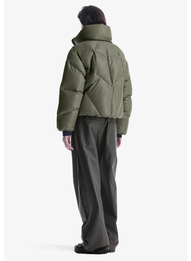 NEBULA Short Puffer Jacket Dark Urban Chic