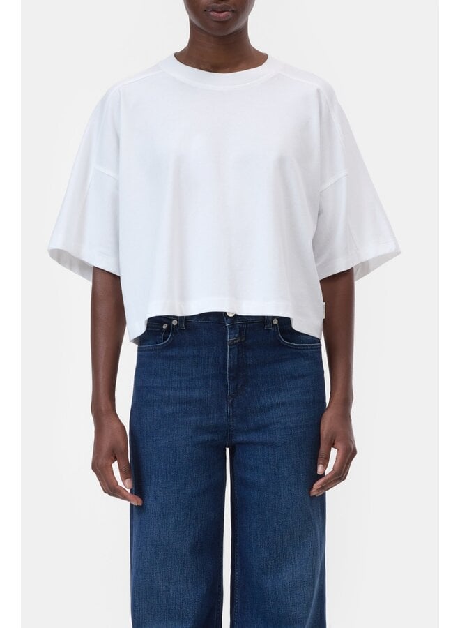 Deep yoke t-shirt white