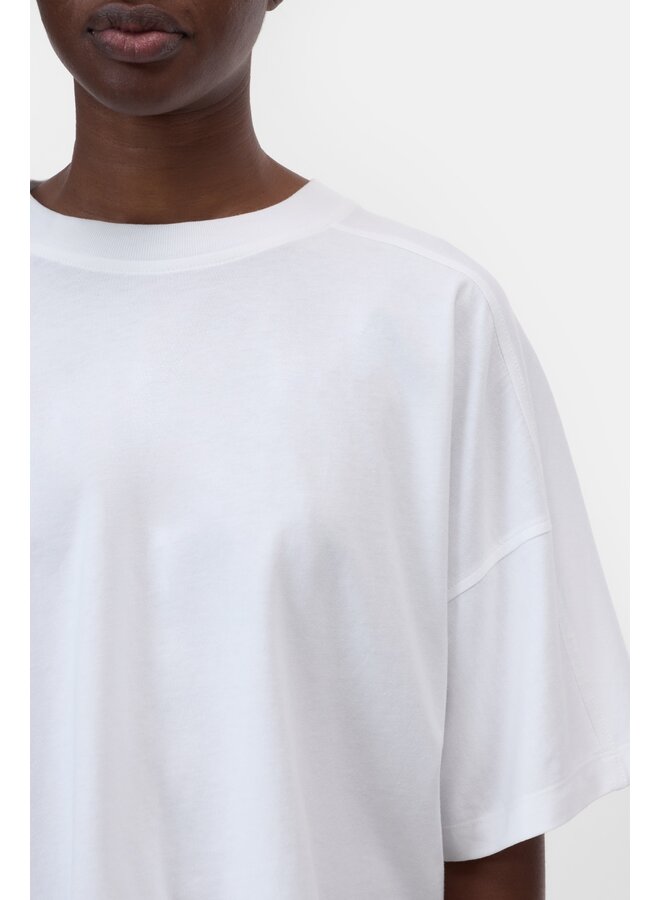 Deep yoke t-shirt white