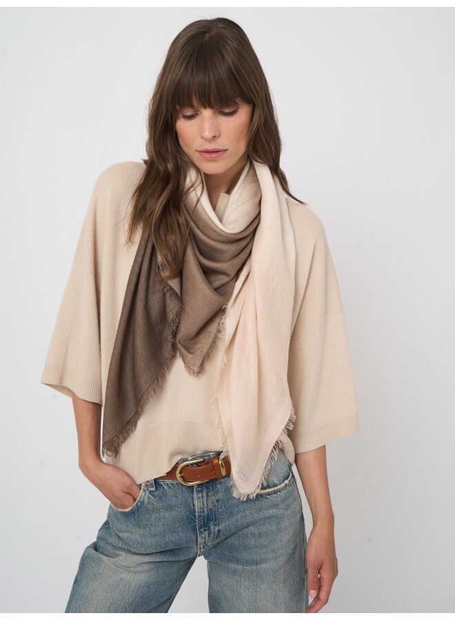 Dip-dye cashmere scarf with fringe mud
