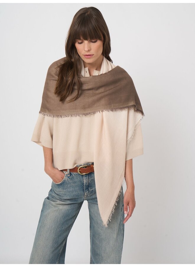Dip-dye cashmere scarf with fringe mud